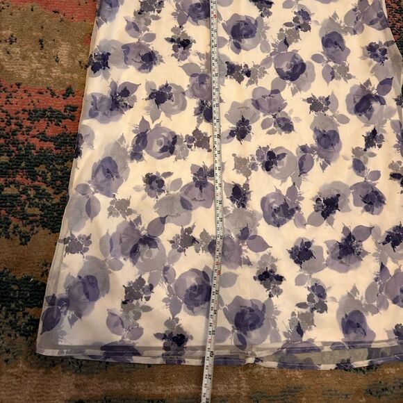 Vintage Floral Print Women's Skirt - Picture 2 of 7